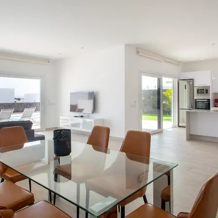 Villa Blancazul Isora